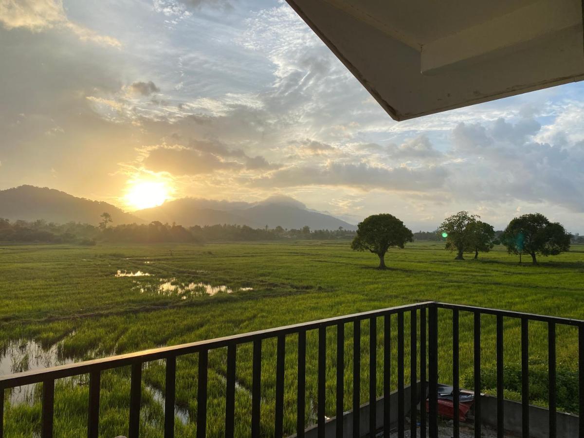 Lamanleman Langkawi Пантай-Сенанг Экстерьер фото